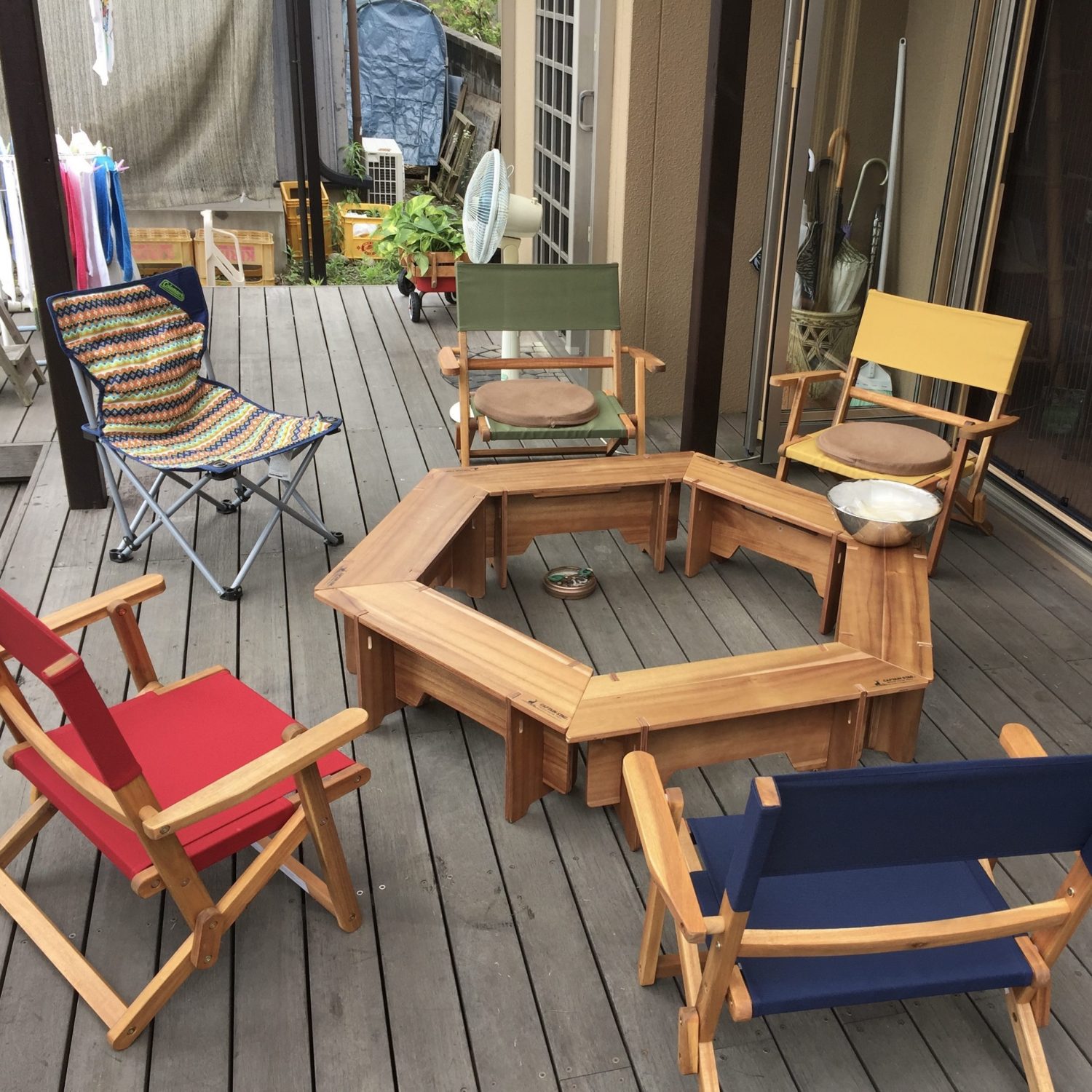 グループキャンプで大活躍！キャプテンスタッグ「ヘキサテーブル」の4