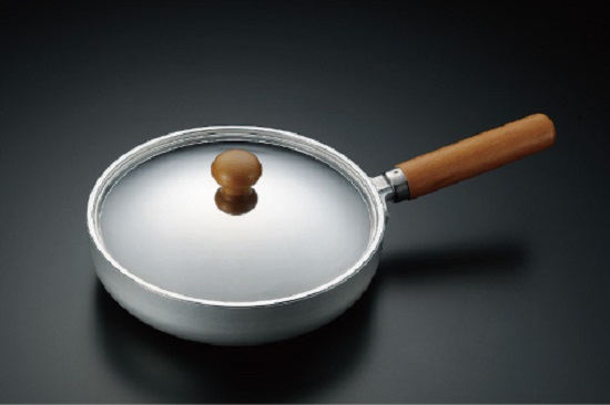 UNIFLAME（ユニフレーム）／fan5 DX | 道具・ギア 【BE-PAL】キャンプ