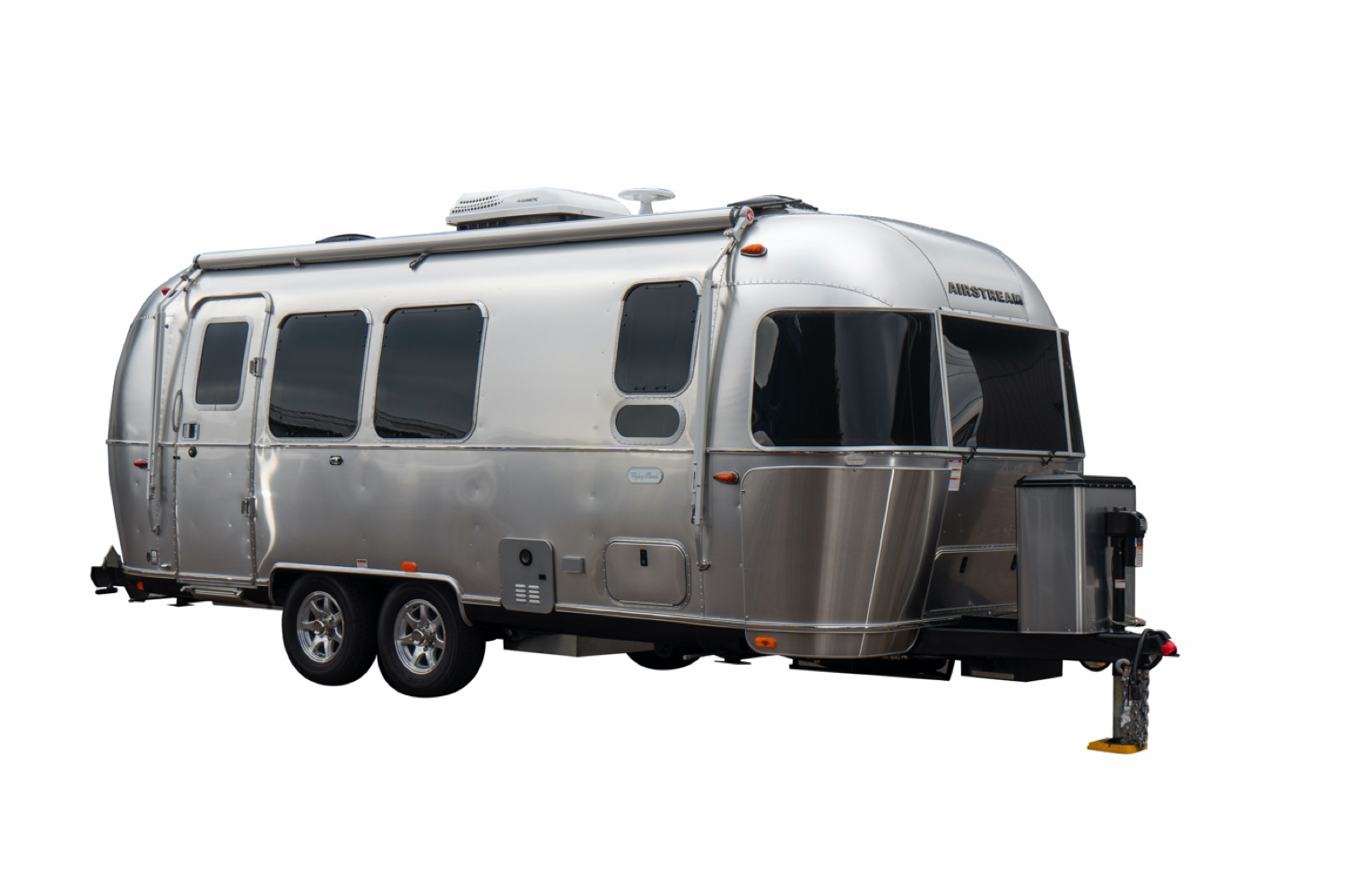 広い！高級キャンピングトレーラー「エアストリーム」最新モデルを