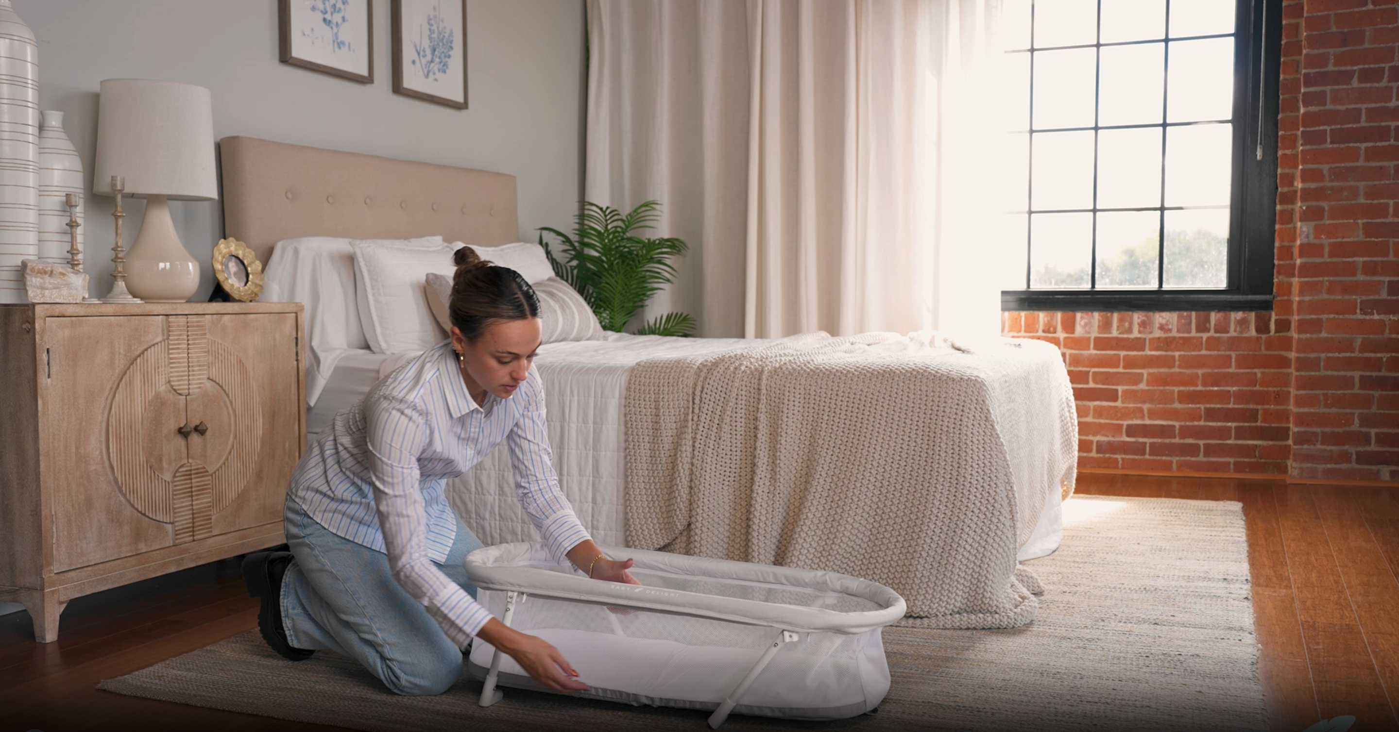 Snuggle Nest™ Portable Bassinet - Charcoal Tweed