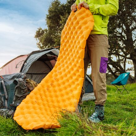 Sea To Summit Ultralight Insulated Sleeping Pad - Hike & Camp