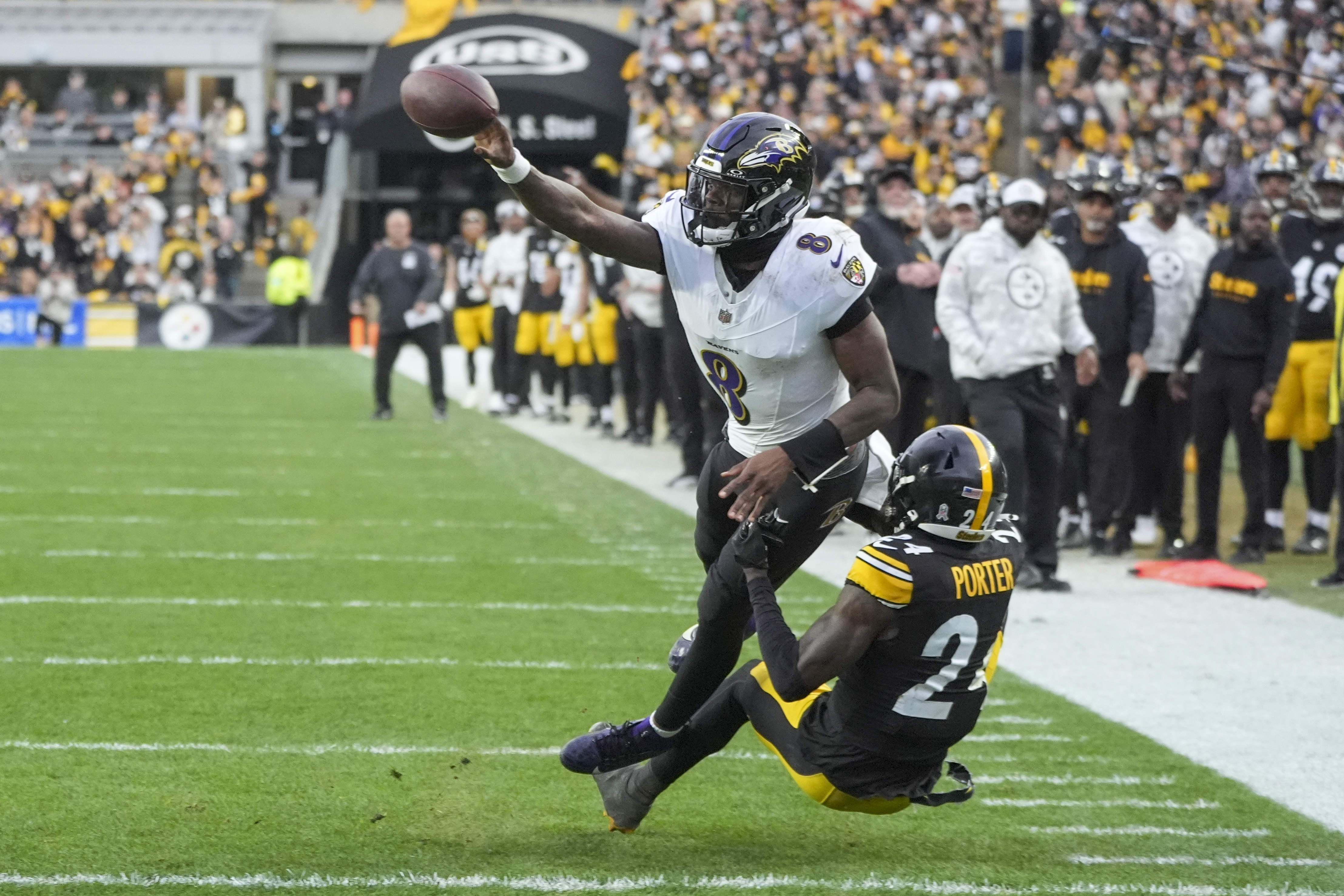 Ravens lose to Steelers, 18-16, in key AFC North showdown