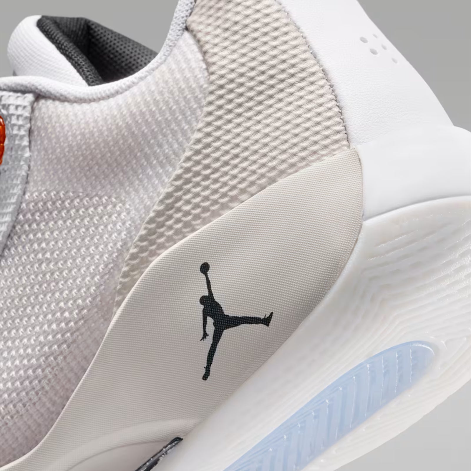 Luka .77 GS White Tech Grey