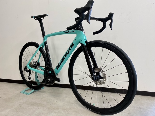 町田店限定車 ～OLTRE XR4DISC ULTGRA Di2 12S～ - BIANCHI-STORE