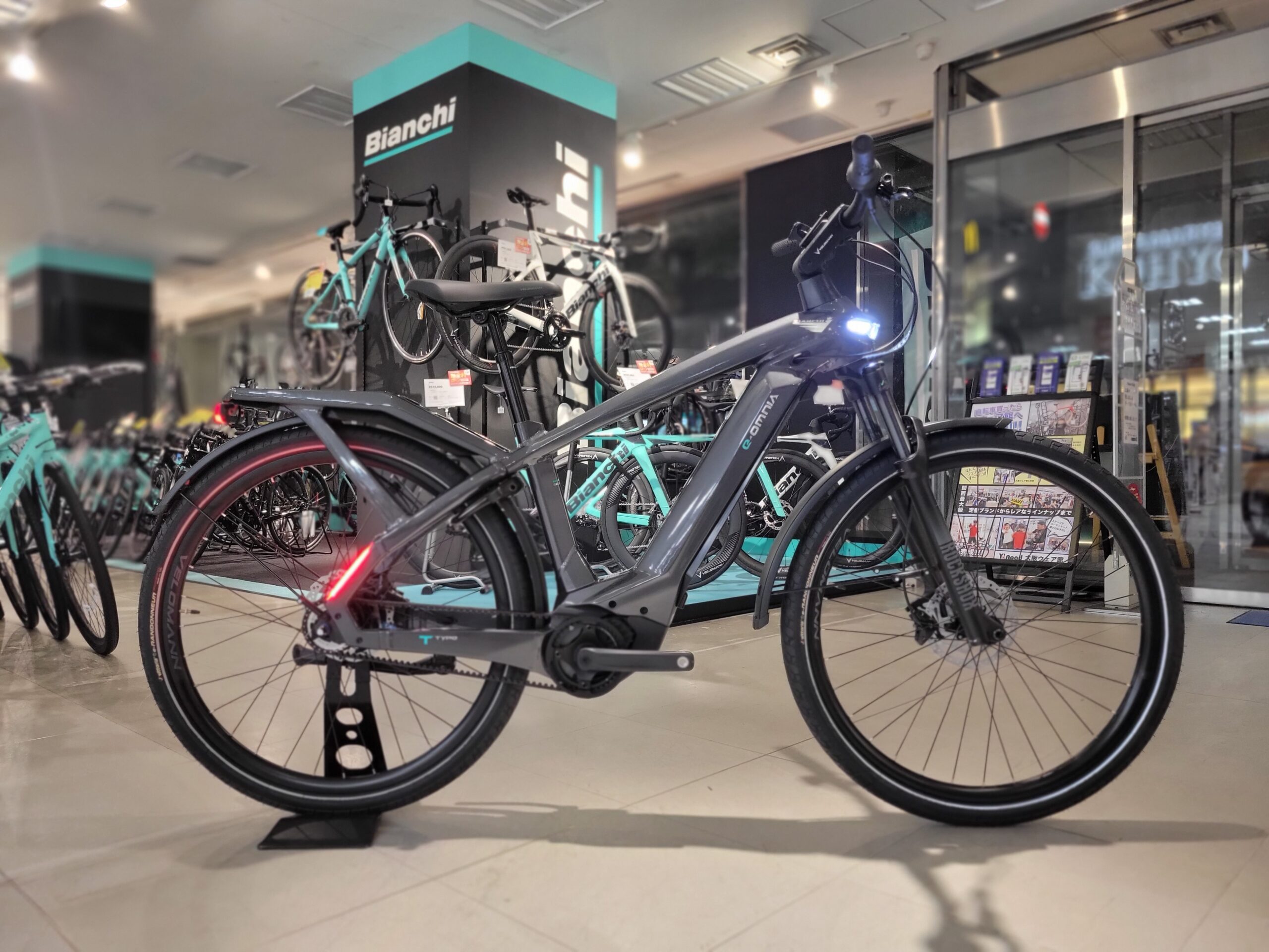 大阪】ビアンキが提案する新たな移動手段 - BIANCHI-STORE