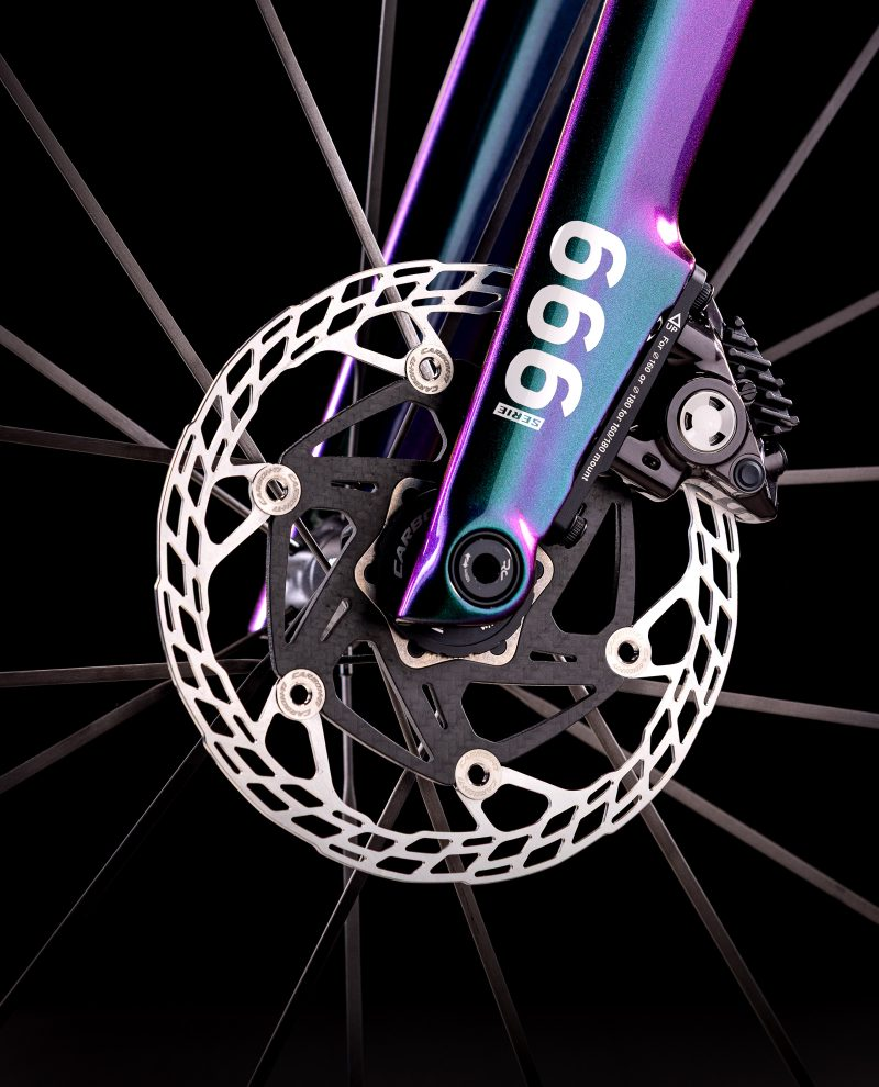 横浜】85台限定のエリート・パフォーマンスバイクコレクションを発表