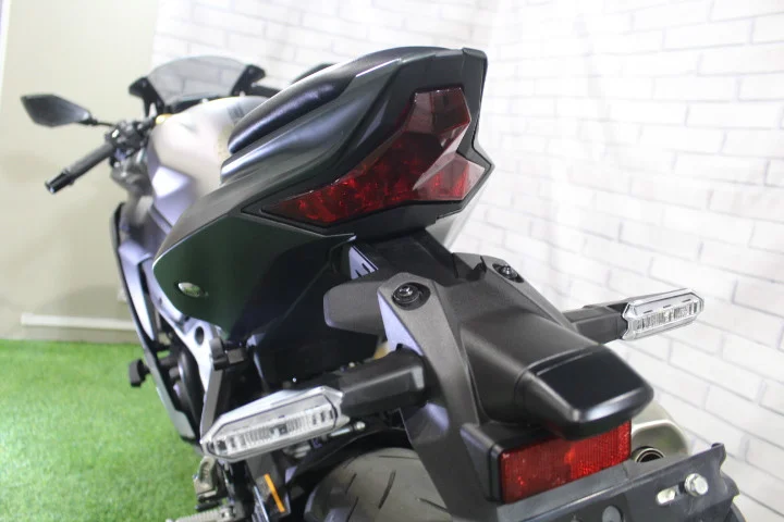 カワサキ ZX-4R SE（ZX-4R SE） ノーマル車 ETC搭載【HP見た！で川口店