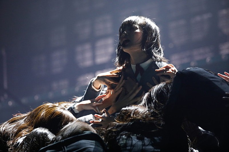 欅坂46初ワンマンで2万7千人を圧倒！ 初披露の新曲はけやき坂46と計32