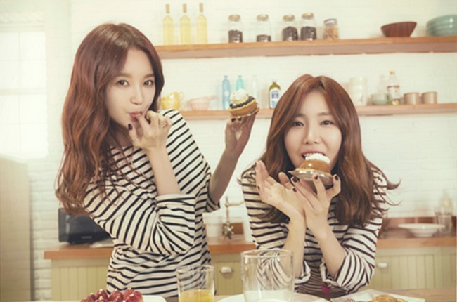 Davichi Lands Third K-Pop Hot 100 No. 1 With 'The Letter'