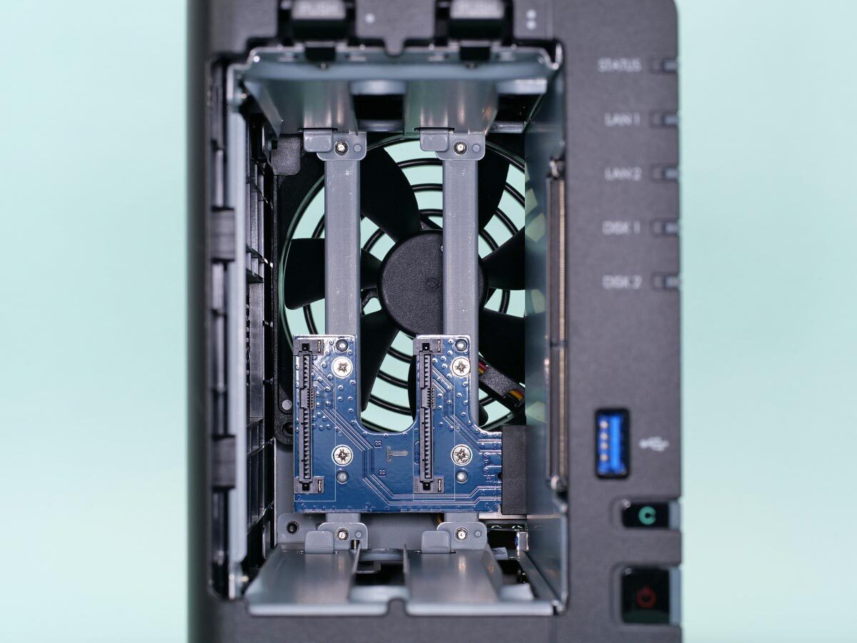 組立て設置] Synology NASキット 2ベイ DS220+/JP 購入 | 物欲、計測