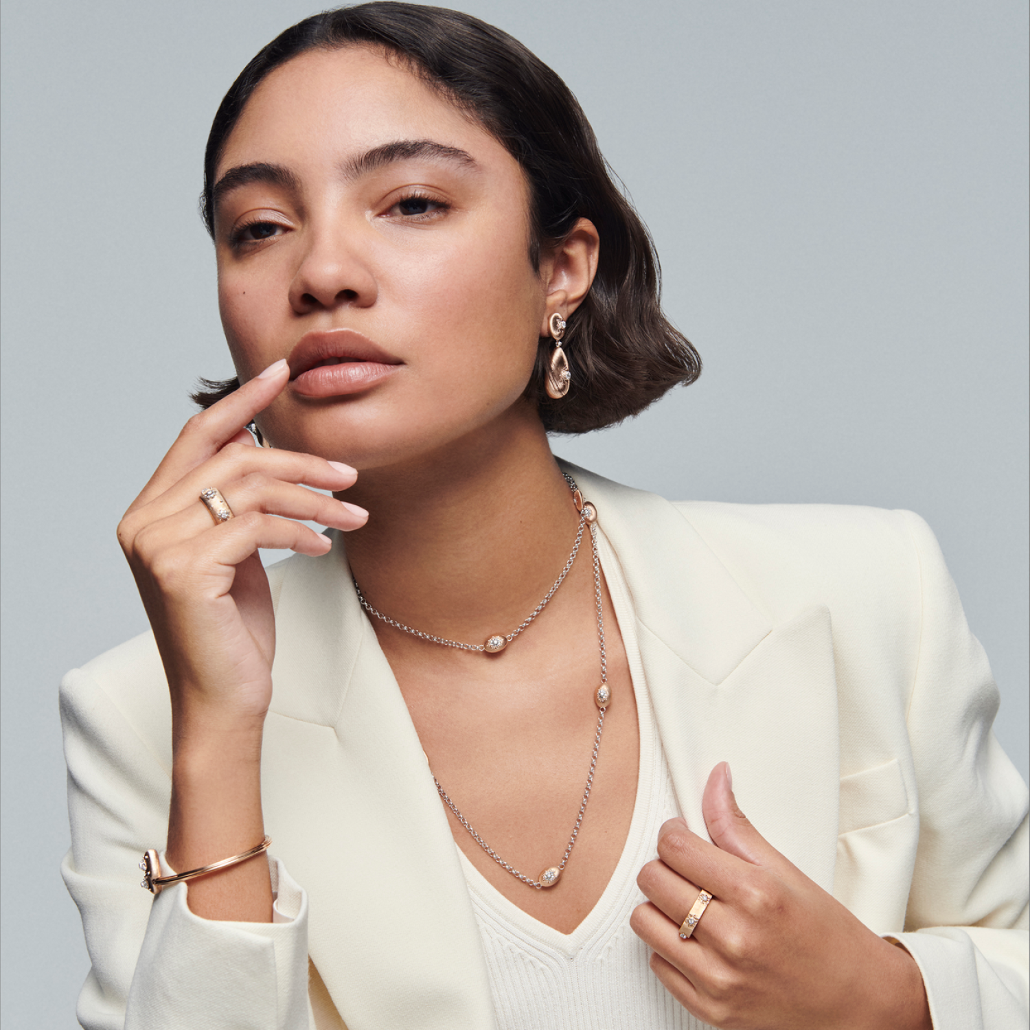 ダイヤモンド付き マクリ クラシカ ピンク＆ホワイトゴールド ネックレス