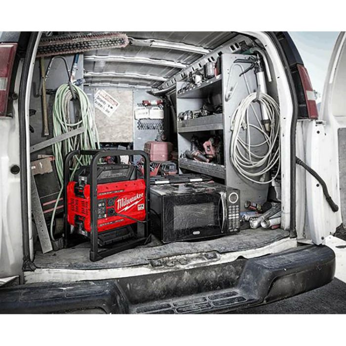 Milwaukee MXF002-2XC MX Fuel Carry-On 3600W and 1800W Cordless