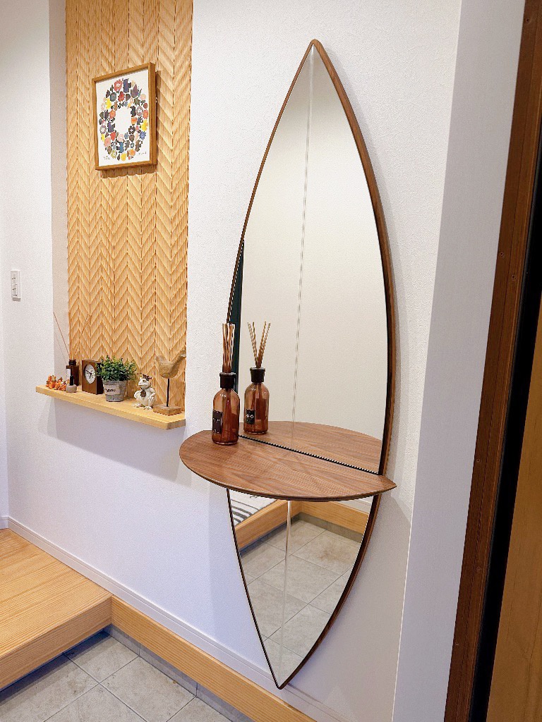 SURF MIRROR | BRAINS blog | BRAINS