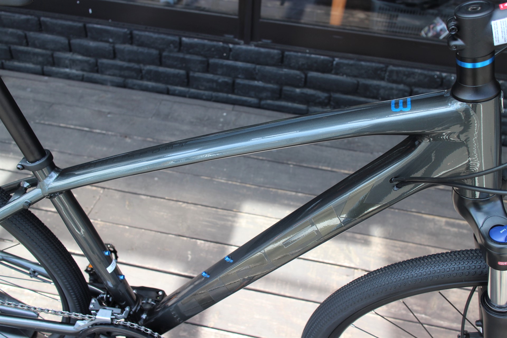 トレック 2021年 Dual Sport3 ハードに使える！サス付き万能クロス