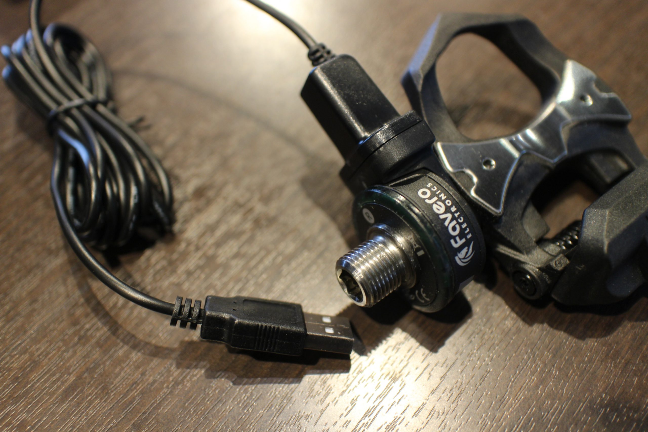 コスパ抜群のペダル型パワーメーター Favero Electronics「Assioma