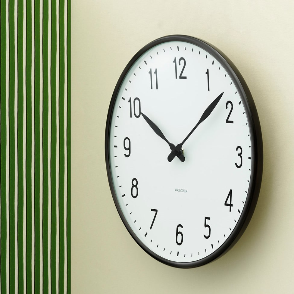 Arne Jacobsen Station Wall Clock | アルネヤコブセン ステーション
