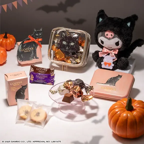 ハロウィンのシンボルのひとつである黒ネコは画家・田中健太郎氏描き