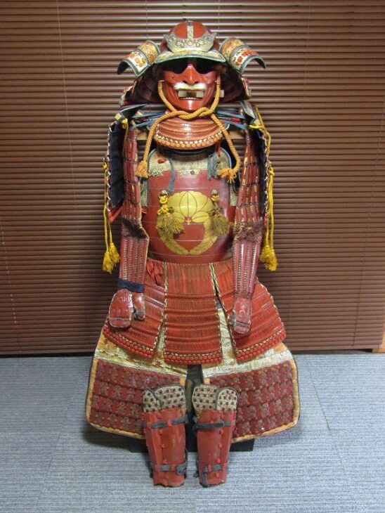 薩摩住光忍作 甲冑 等身大 朱色塗仏胴 下り藤紋 具足 ｜骨董品買取・和