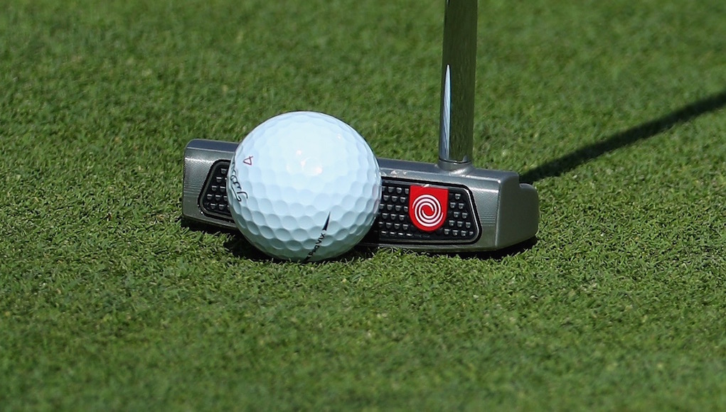 Rory McIlroy using new Odyssey putter, Titleist Pro V1x in South