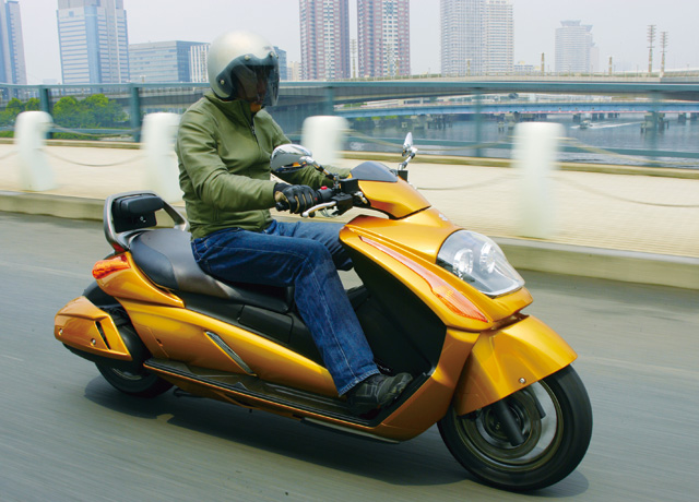 試乗】スズキ ジェンマ| 新車・中古バイク検索サイト GooBike.com