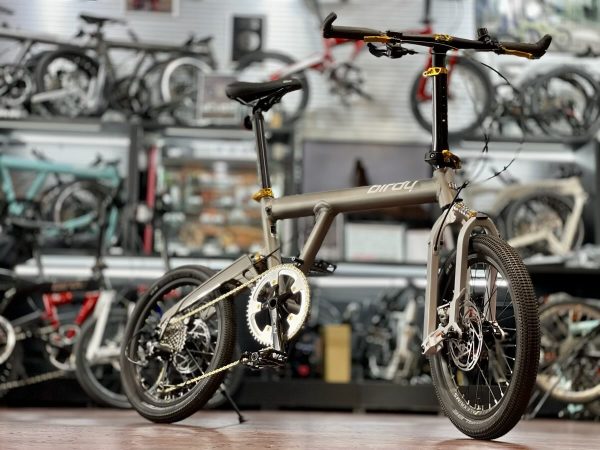 birdy カスタム】お客様のこだわりを詰め込んだbirdy × ゴールドパーツ