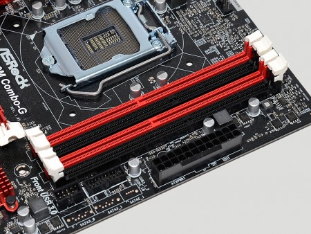 DDR4とDDR3どっちもOK！ASRock発、Skylake時代の“変態マザー”「H110M