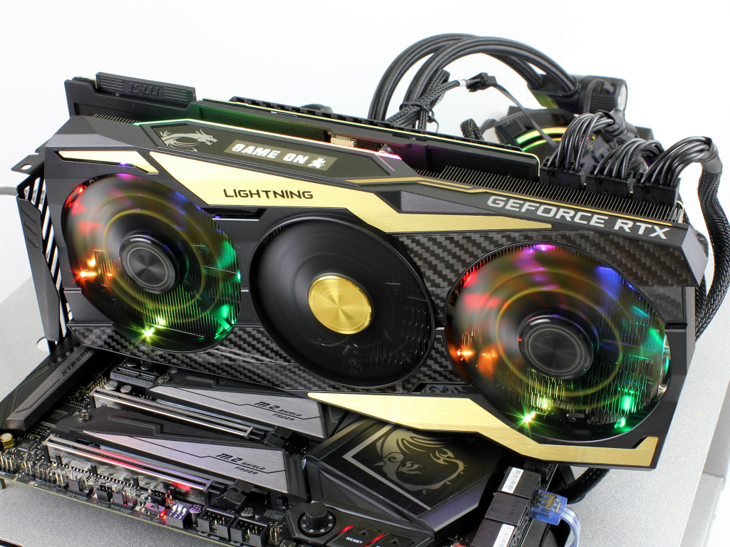 MSIグラフィックスカードの最高峰「GeForce RTX 2080 Ti LIGHTNING Z