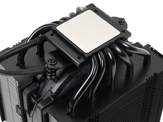 ローハイトCPUクーラー、Noctua「NH-D12L chromax.black」の冷却性能と