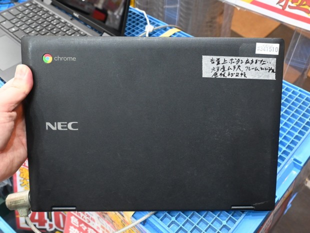 お買い得中古品情報) NEC「Chromebook Y2(PC-YAE11X21A4J2)」が税込