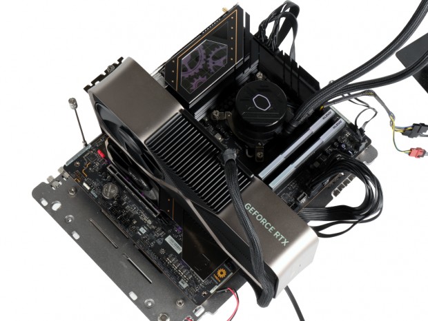 堅牢電源と圧倒的な拡張性を兼ね備えた新世代のハイエンドマザーボード