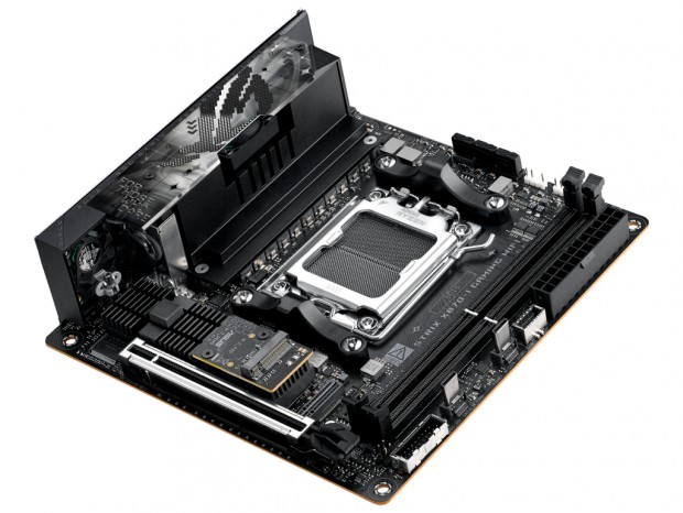 AMD X870採用のゲーミングMini-ITXマザーボード、ASUS「ROG STRIX X870