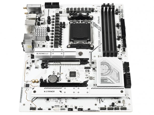 Ryzen 7 9800X3DのOCにも対応する堅牢設計のホワイトマザーボード