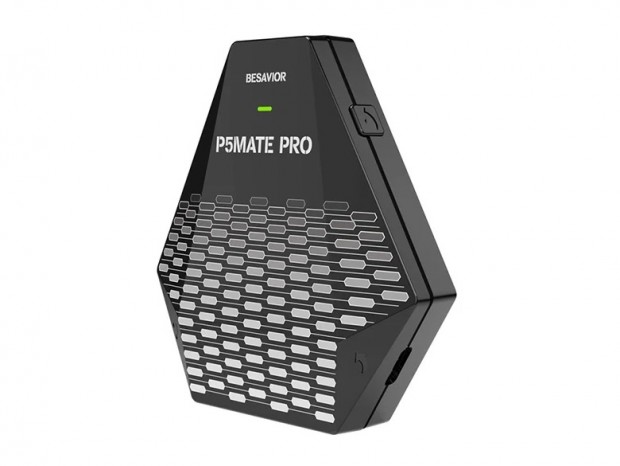 ほぼすべての主要コントローラやアケコンがPS5で使える万能コンバータ