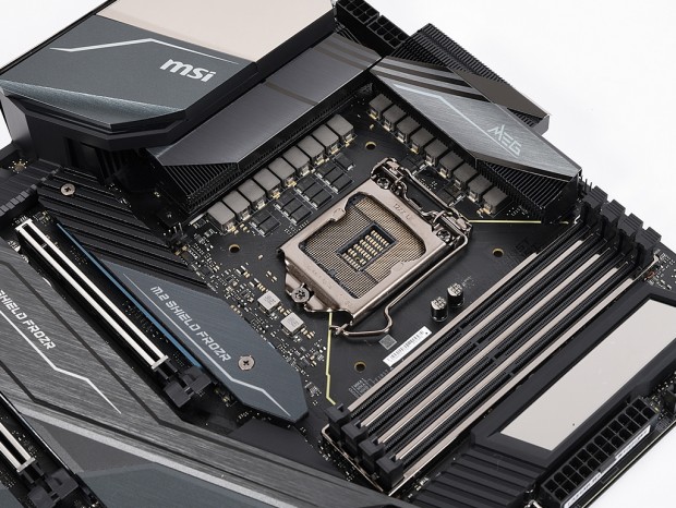 豪華電源と充実のネットワークで他を圧倒するフラッグシップ、MSI「MEG