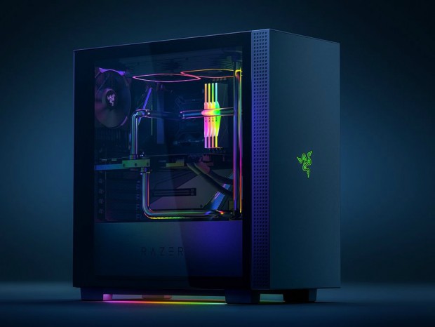 Razer、ATXとMini-ITXの2種類のオリジナルPCケース「Tomahawk