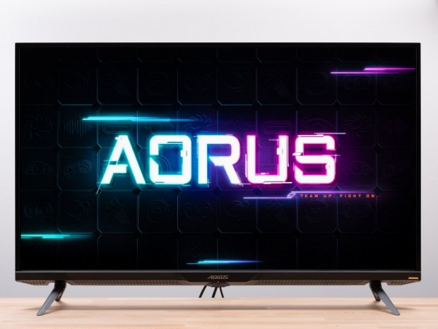 GIGABYTE「AORUS FV43U」検証：PCからPS5まで幅広く使える大画面43型4K