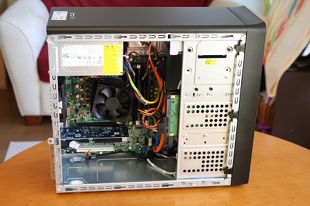 パソコン徹底比較購入ガイド/DELL Inspiron 580レビュー:筐体内部を