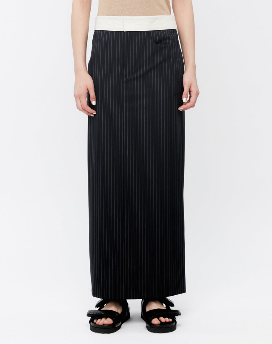 Taylor pencil skirt | Gajess