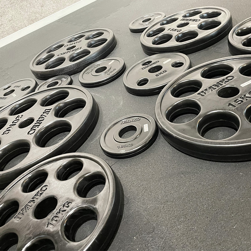 IVANKO ROEZH オリンピックラバーEZプレート | 東北拠点のトレーニング