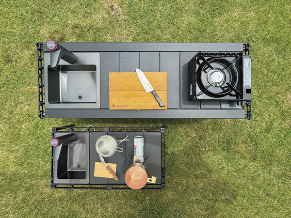 キャンプを快適にしてくれる神アイテム！キッチンテーブルを実際に検証