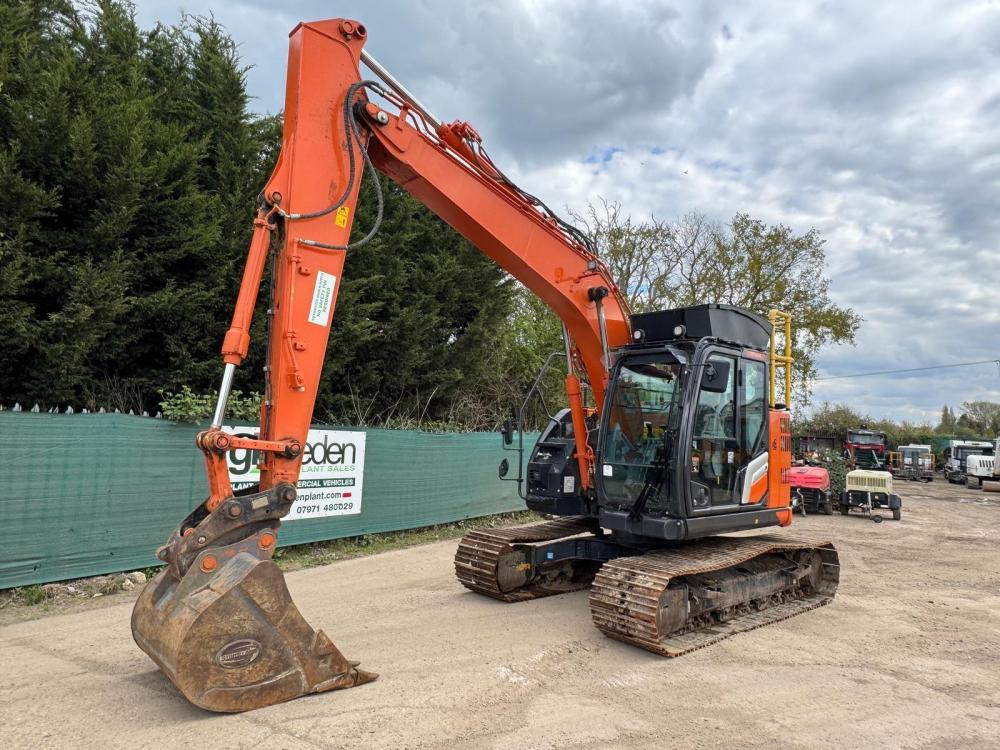HITACHI ZX135US-7 - Gleneden