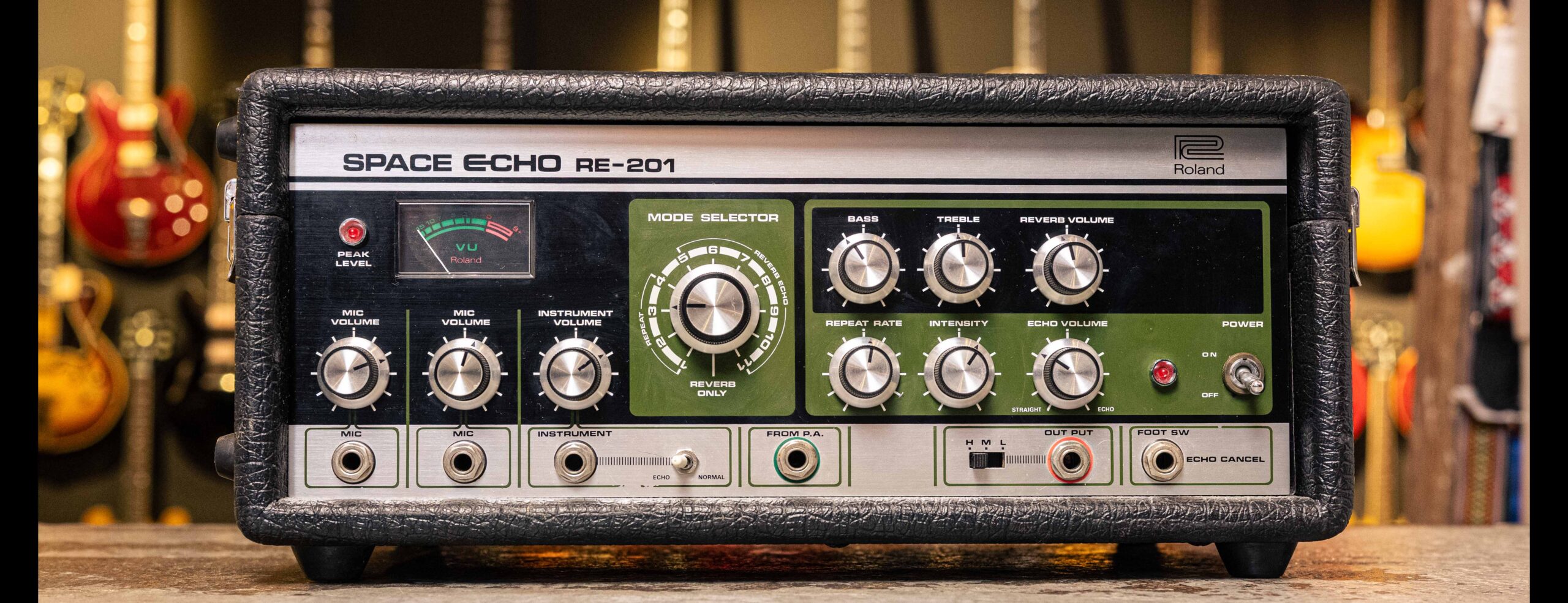 Roland RE-201 Spache Echo - Gitarren Total