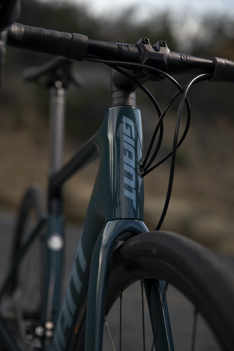 2023 GIANT Bicycles | DEFY ADVANCED 2