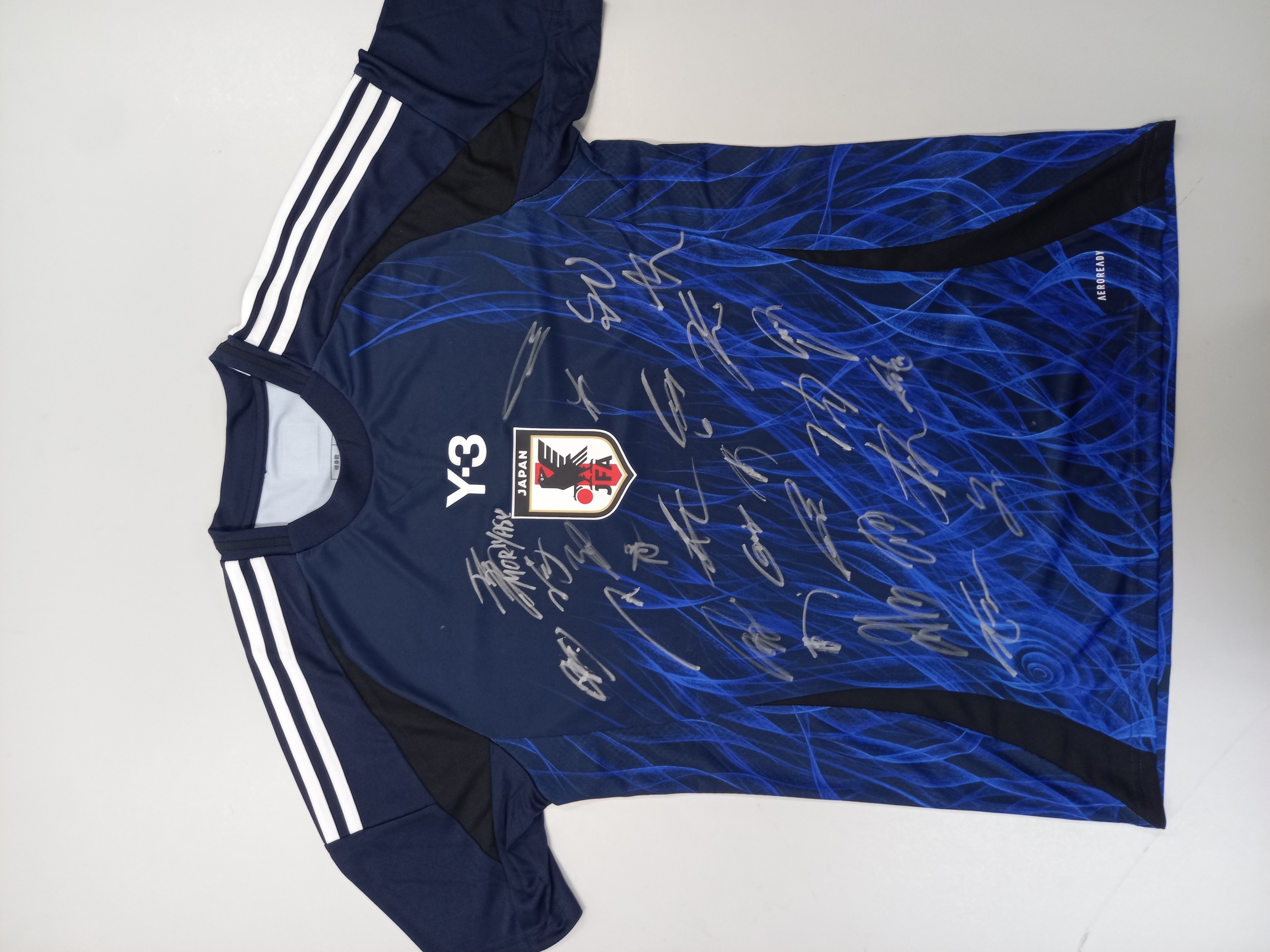 日本代表チーム（SAMURAI BLUE）からお礼が届きました（サイン入り