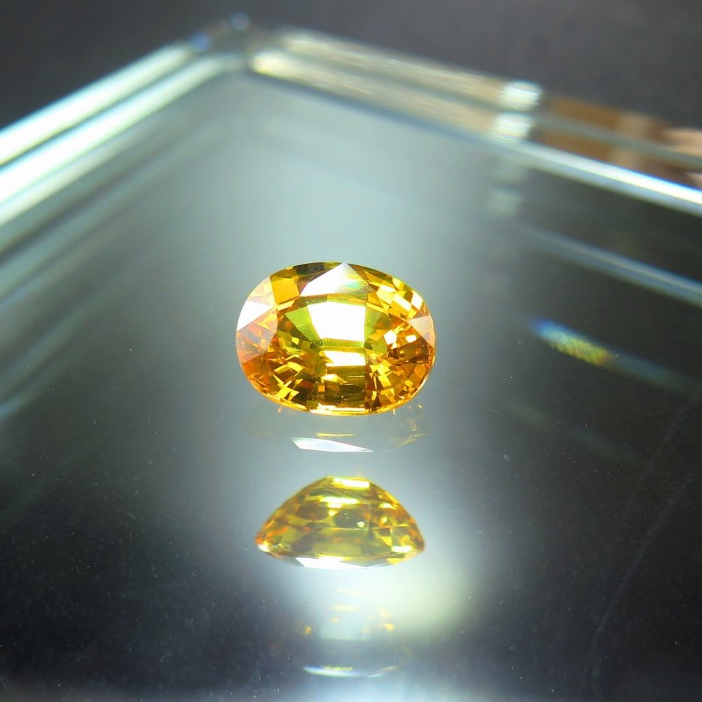 鉱物・化石の京都ぎおん石