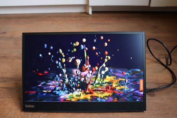 Lenovo ThinkVision M14のレビュー・598gの超軽量・高色域のモバイル