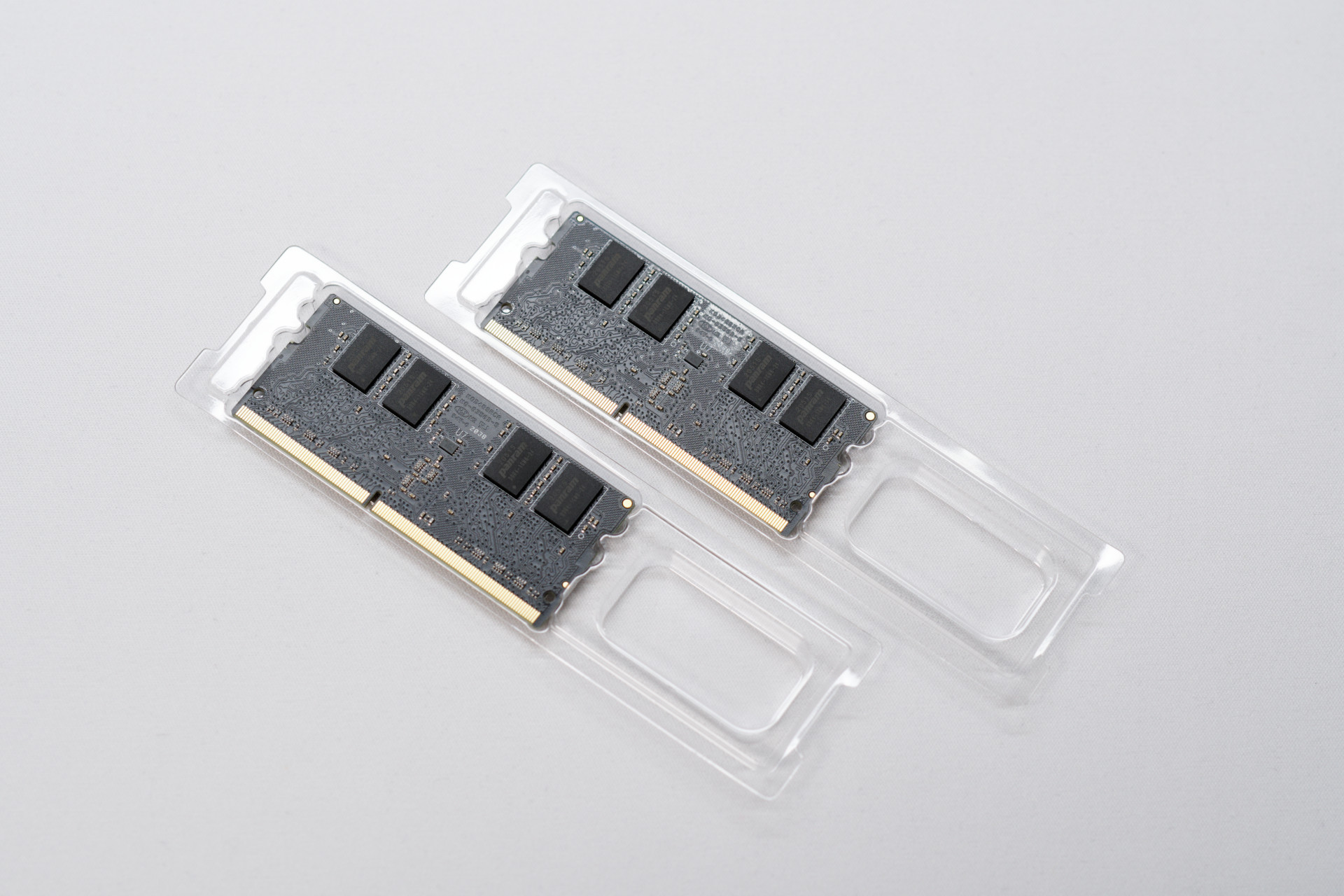 QNAP TS-453Dのメモリを増設してみた｜ぐふとく！