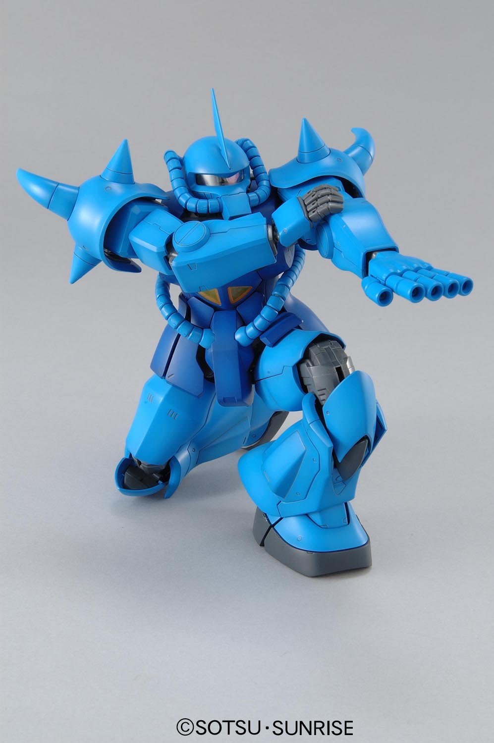MG MS-07B Gouf Version 2.0 - GundamPros