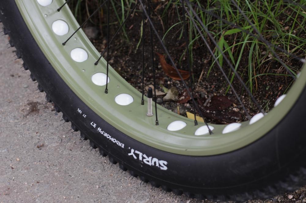 Surly / ROLLING DARRYL RIM