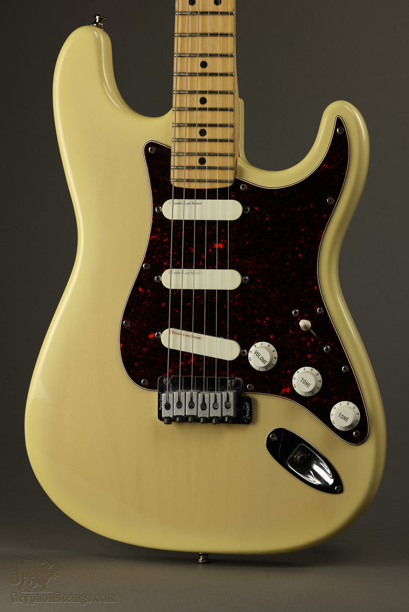 1994 Fender Deluxe Strat Plus Electric Guitar Used – Gryphon Strings